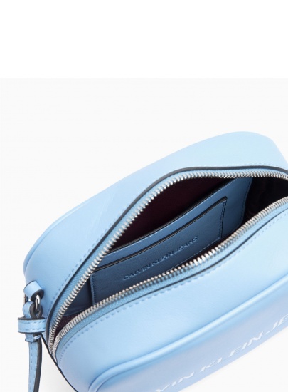 Niebieska Torebka CALVIN KLEIN Sculpted Logo Camera Bag