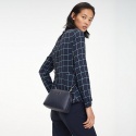 Torebka TOMMY HILFIGER Core Crossover AW0AW06469 901