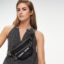 Czarna Nerka Tommy Hilfiger TJW Femme Bumbag AW0AW06535 002