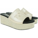 Złote Klapki TOMMY HILFIGER Shiny Metallic Flatf EN0EN00546 715