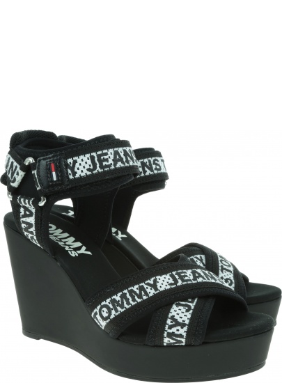 Czarne Koturny TOMMY HILFIGER Mesh Webbing Wedge S EN0EN00451 990