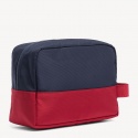 Kosmetyczka TOMMY HILFIGER Tjm Urban Tech Washb AM0AM04600 901