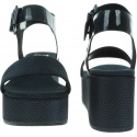 Granatowe Sandały TOMMY HILFIGER Material Mix Flatfor EN0EN00561 403