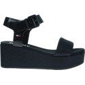 Granatowe Sandały TOMMY HILFIGER Material Mix Flatfor EN0EN00561 403
