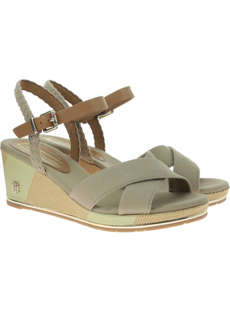 Brązowe Sandały TOMMY HILFIGER Printed Mid Wedge Sa FW0FW03933 068