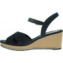 Granatowe Sandały TOMMY HILFIGER Printed Mid Wedge Sa FW0FW03933 403