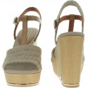 Beżowe Espadryle TOMMY HILFIGER Printed Wedge Sandal FW0FW03934 068