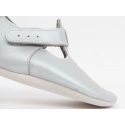 Skórzane Kapcie BOBUX SOFT SOLE SILVER DAISY 1005-000-09
