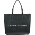 Czarna Torebka CALVIN KLEIN JEANS SCULPTED MONOGRAM K60K605521 001