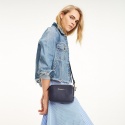 Granatowa Torebka TOMMY HILFIGER Th Corporate Crossover AW0AW06812 413