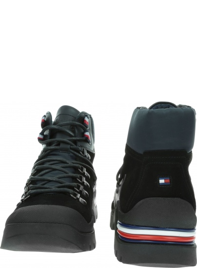 Trzewiki TOMMY HILFIGER Corporate Outdoor Boot FM0FM02414 Black 990