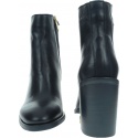 Granatowe Botki TOMMY HILFIGER Mono Color Heeled Boot FW0FW04279 Navy