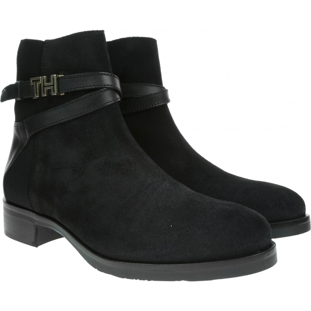Czarne Botki TOMMY HILFIGER Th Hardware Suede Flat Bootie FW0FW04281 990