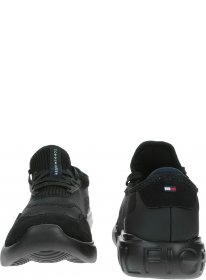 Czarne Sneakersy TOMMY HILFIGER Corporate Mix Modern Runner FM0FM02382 990