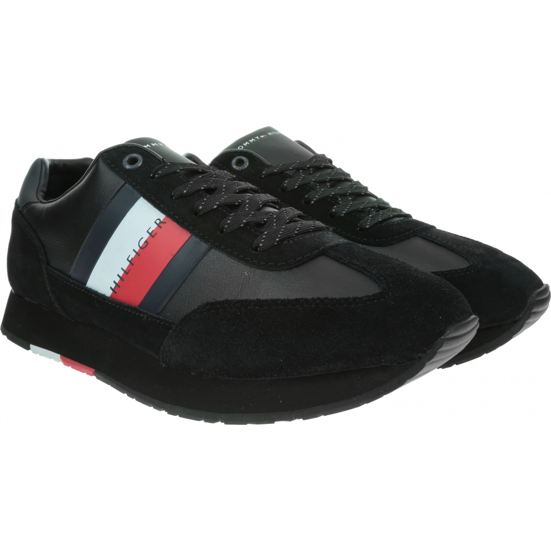 Czarne Sneakersy TOMMY HILFIGER Corporate Leather Flag Runner FM0FM02380