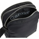 Czarna Listonoszka Saszetka CALVIN KLEIN Primary Mini Reporter K50K504765