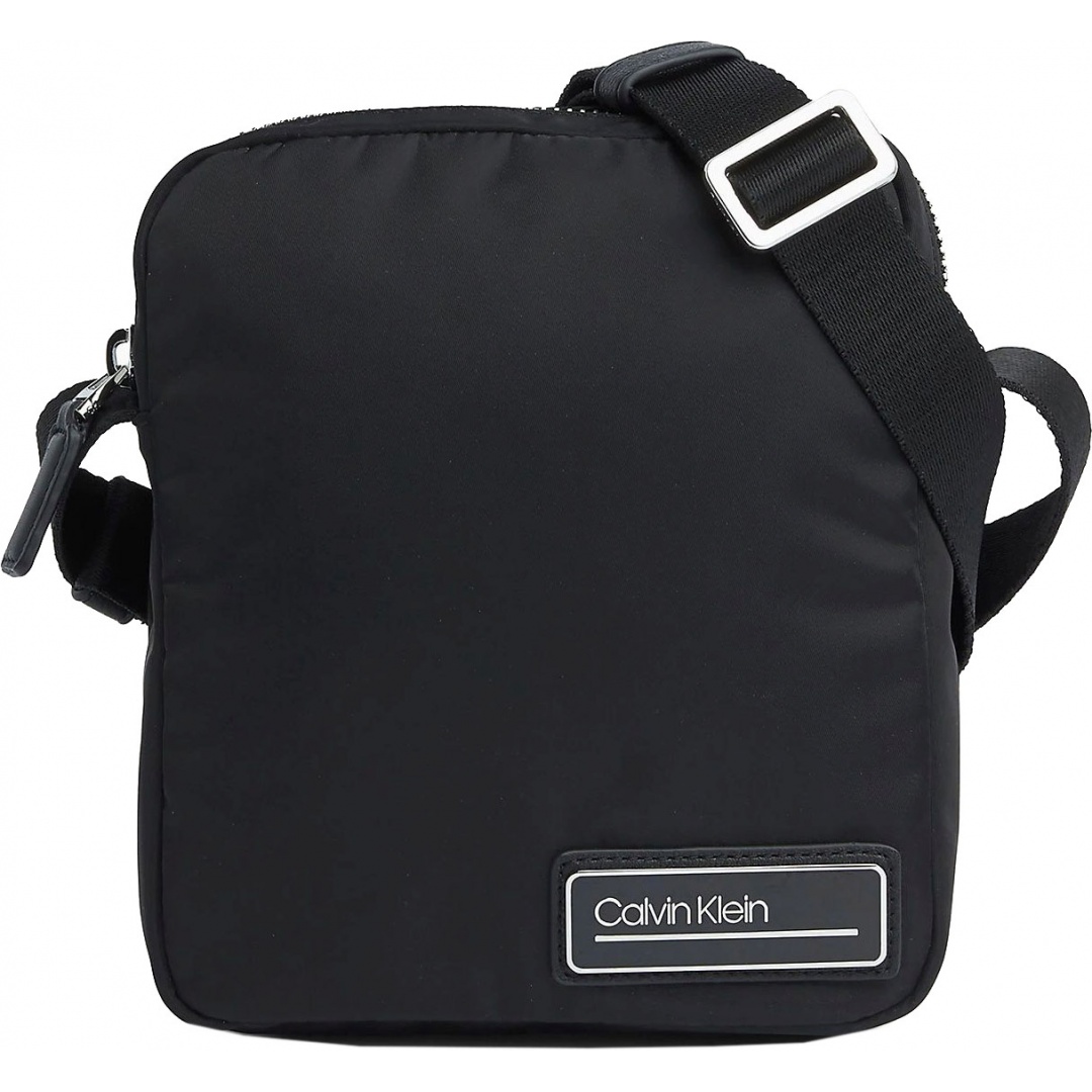 Czarna Listonoszka Saszetka CALVIN KLEIN Primary Mini Reporter K50K504765