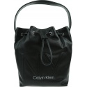 Torebka CALVIN KLEIN Ny Shaped Drawstring Md K60K606492 BAX