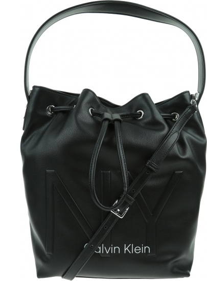 Torebka CALVIN KLEIN Ny Shaped Drawstring Md K60K606492 BAX