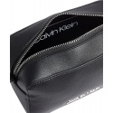 Torebka CALVIN KLEIN Must Camerabag K60K606330 BAX