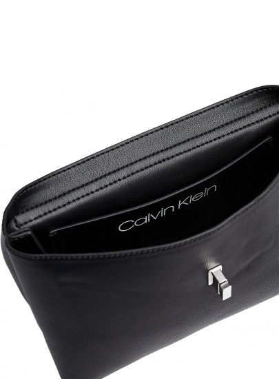 Czarna Torebka CALVIN KLEIN Re-Lock Conv Crossbody K60K606335 BAX