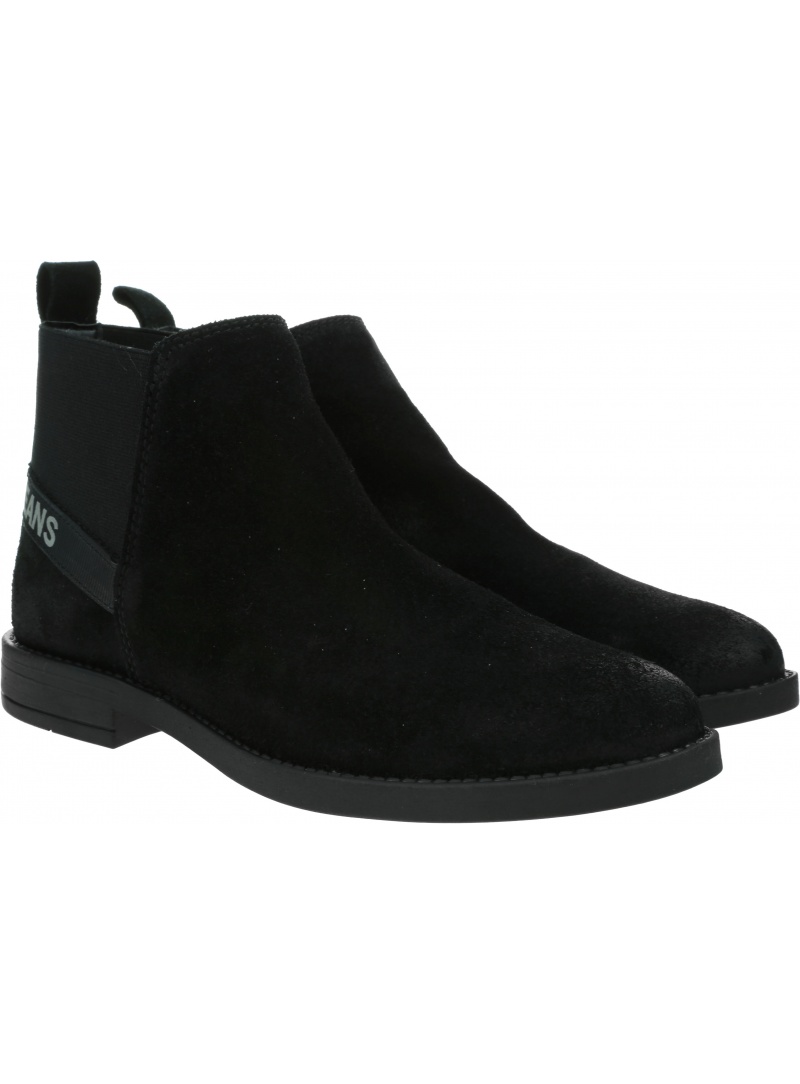 Czarne Botki TOMMY JEANS Essential Suede Chelsea Boot EN0EN01148 BDS