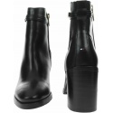 Botki TOMMY HILFIGER Block Branding High Hell Boot FW0FW05153 Black